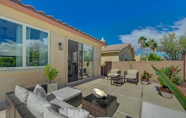2 beds, 2 baths, $2,300