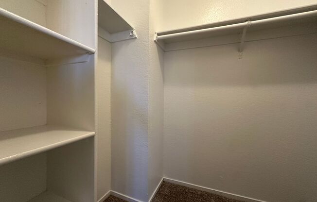 2 beds, 2.5 baths, $1,350