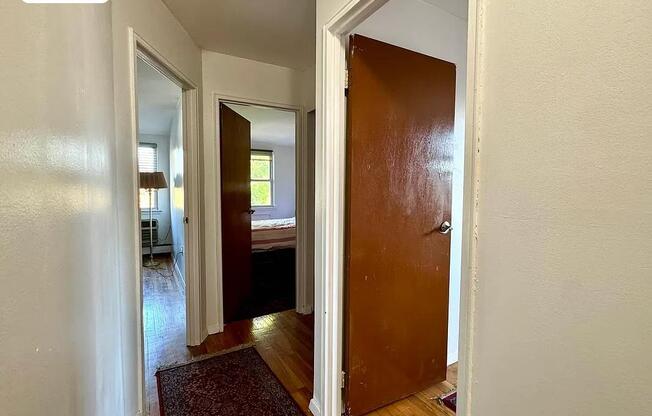 3 beds, 1.5 baths, $3,000, Unit 2