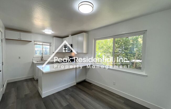 2 beds, 1 bath, $1,995