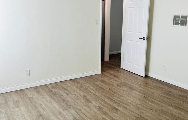 1 bed, 1 bath, 640 sqft, $2,500, Unit 09