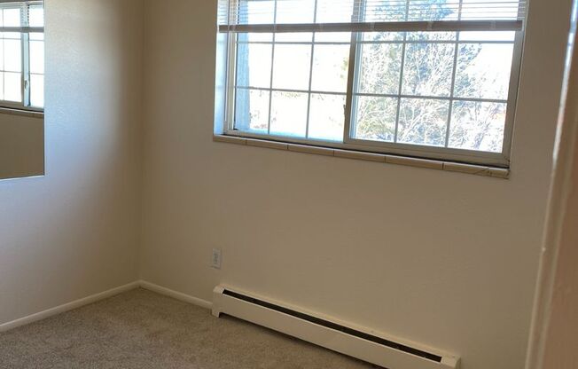 1 bed, 1 bath, 550 sqft, $1,595, Unit 640-306