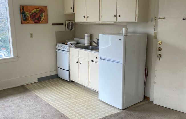 1 bed, 1 bath, 450 sqft, $1,500, Unit 4