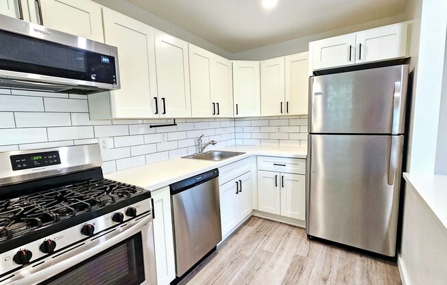 1 bed, 1 bath, 500 sqft, $2,195, Unit 40