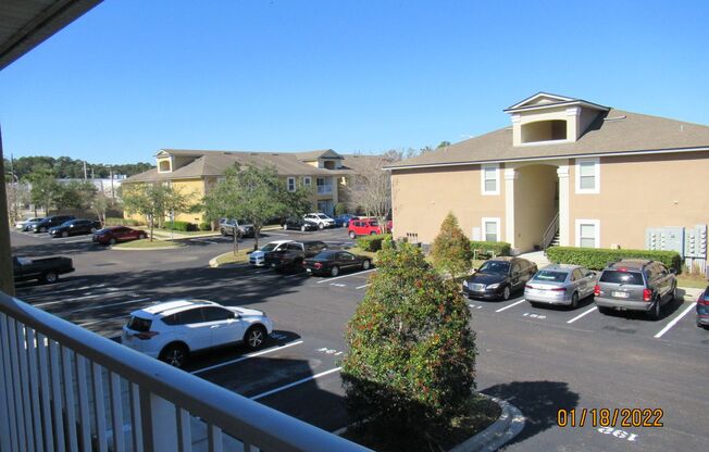 2 beds, 2 baths, $1,425, Unit Unit 2-11