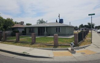 Coming Soon 3 Bd 1 Ba Home in East Bakersfield