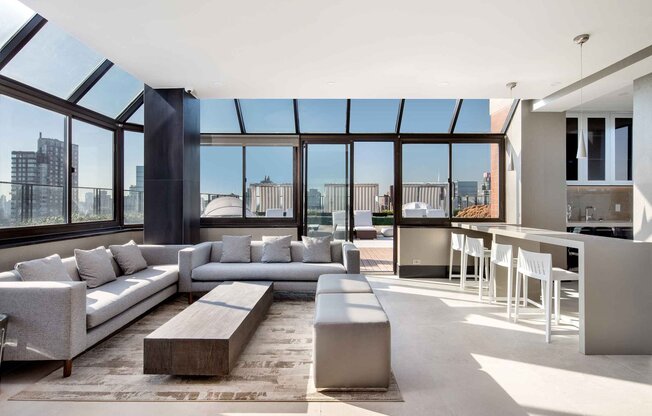 2 beds, 1.5 baths, 940 sqft, $7,995, Unit 12G