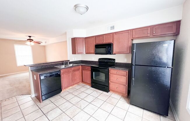 2 Bedroom 1.5 Bathroom Townhome!!!