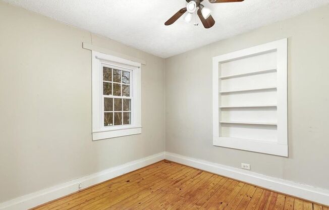 Amazing 2 bedroom 1 bathroom for rent!