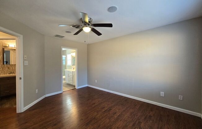 3 beds, 2.5 baths, $1,795