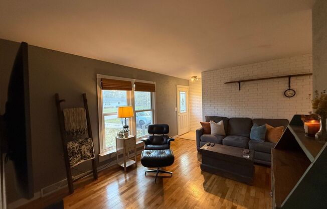 3-Bedroom, 1-Bath Home for Rent – Lowell