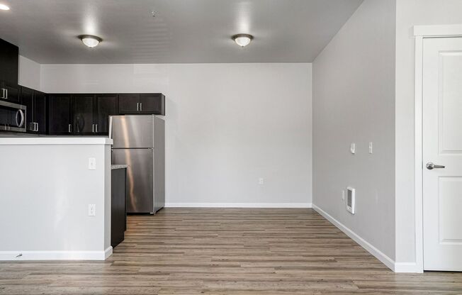 2 beds, 2 baths, 1,060 sqft, $1,495, Unit 3240-207