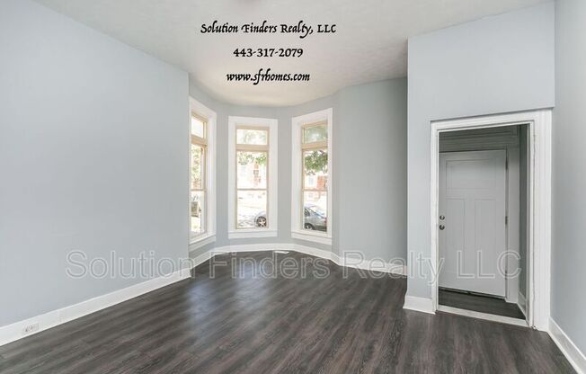 2740 Parkwood Avenue - 1