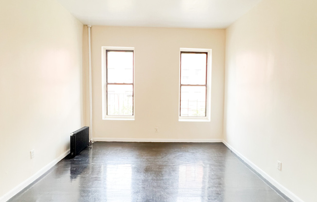 2 beds, 1 bath, $2,650, Unit 3-D