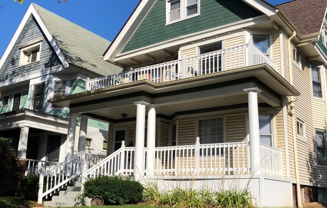 2600 N Humboldt Blvd.