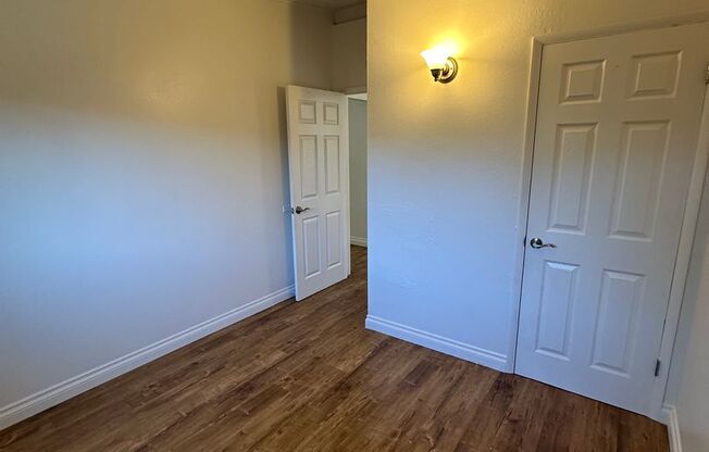 3 beds, 1 bath, $3,150