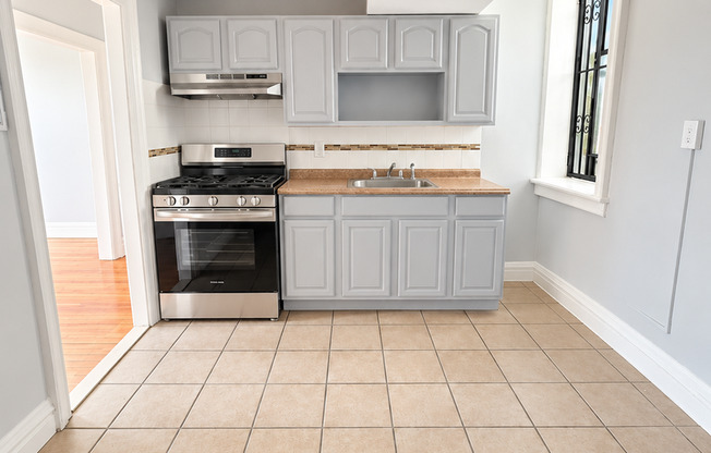 160 Thorne Street Apartments - JC Heights