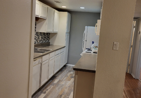 424 W Brown Rd #212