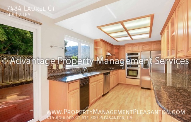 7484 LAUREL CT