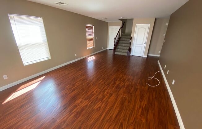Wonderful 5 bed/3 bath home located in the South side of Las Vegas