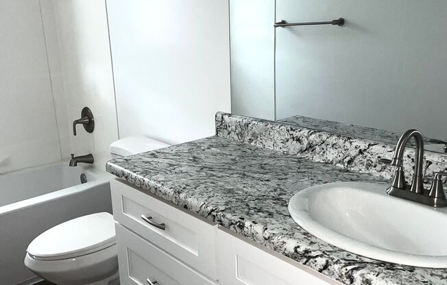 3 beds, 2 baths, 1,200 sqft, $2,295