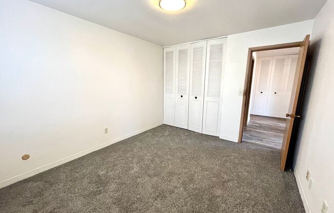 1 bed, 1 bath, $995, Unit 309