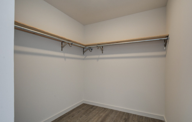 2 beds, 2 baths, 1,150 sqft, $1,995, Unit 402