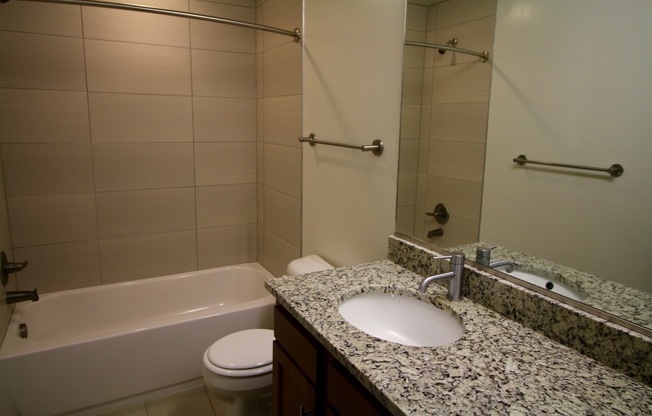 Studio, 1 bath, 454 sqft, $1,195, Unit APT 210