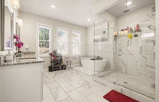 4 beds, 3.5 baths, 2,941 sqft, $4,200