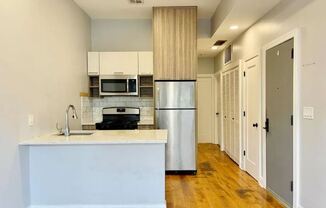 51 Jewett Ave 1