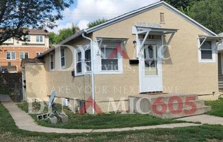 2425 S Norton Ave