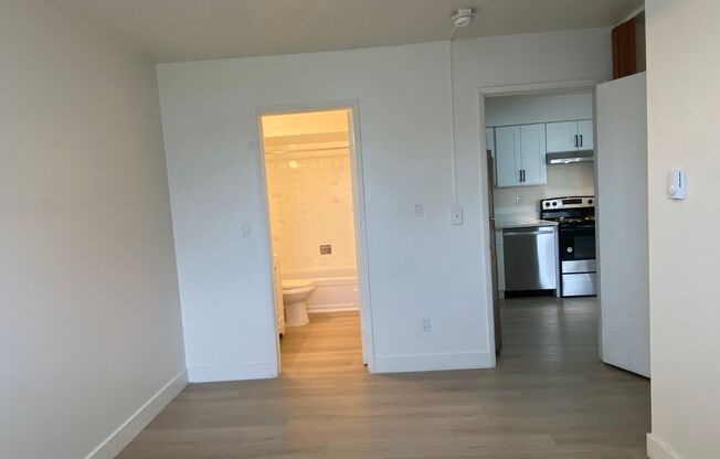1 bed, 1 bath, 491 sqft, $1,075, Unit Unit 115