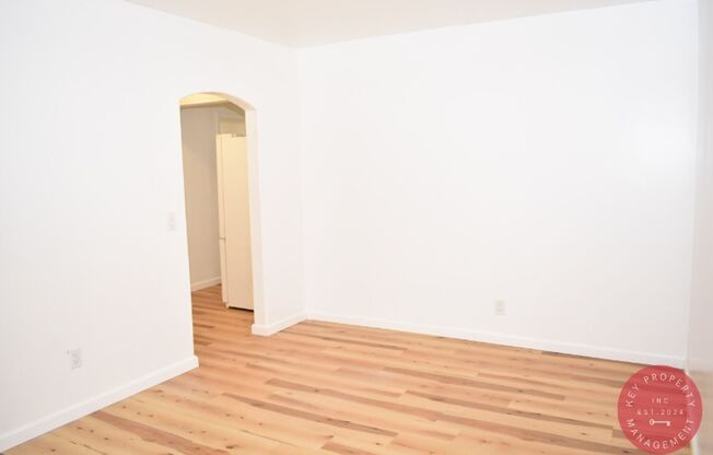 Charming Two-Bedroom, One-Bath Unit – Available Now in Chula Vista!