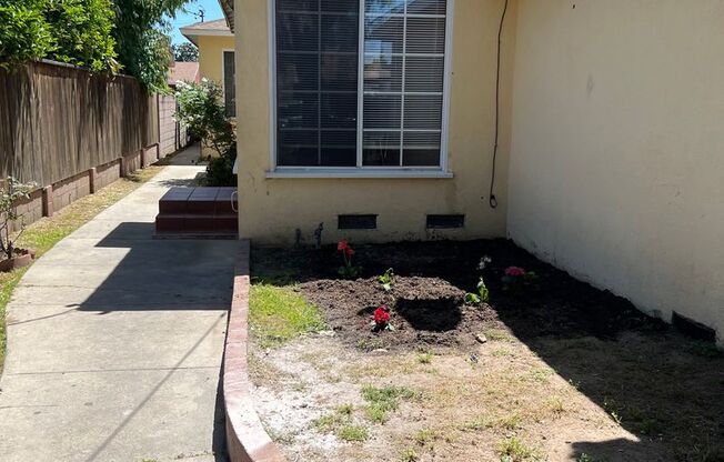 Inglewood Duplex - Front House