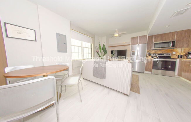 820 OCEAN DR