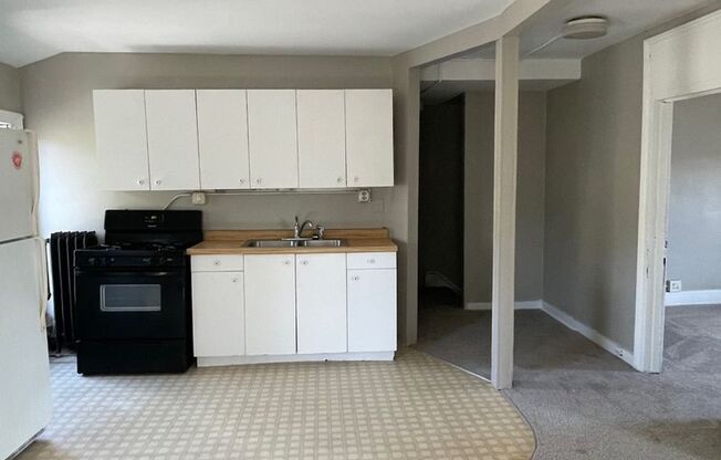 316 Maple Ave 6 Unit