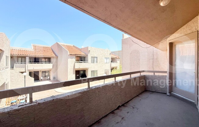 3 beds, 2 baths, 1,088 sqft, $1,700, Unit 284