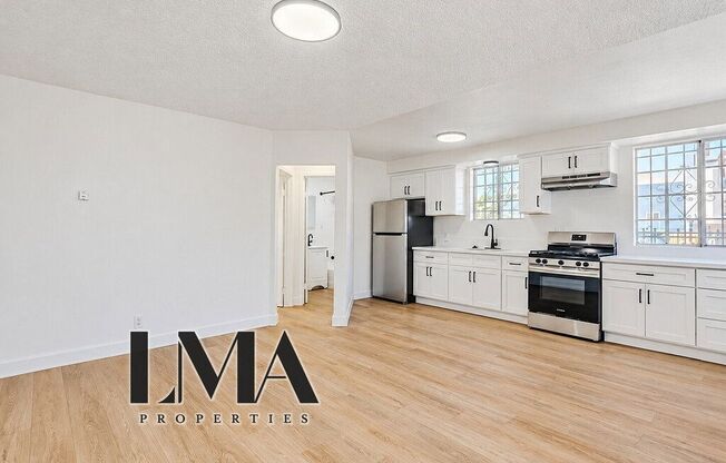 240 W 101 ST