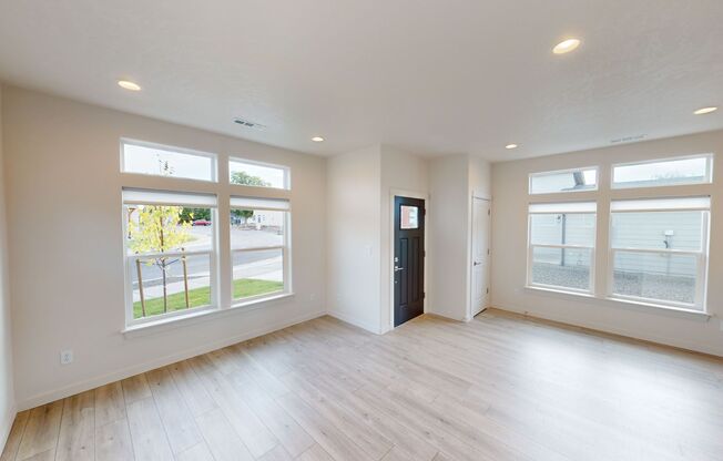 3 beds, 2 baths, 1,064 sqft, $1,895, Unit 349 Arissa