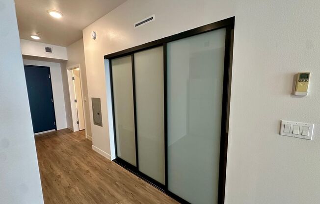 1 bed, 1 bath, 509 sqft, $2,100, Unit Unit 305