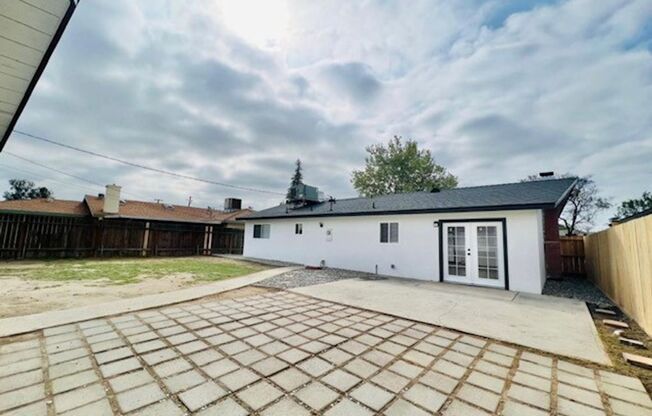 REMODELED 3 bed 2 bath in SW