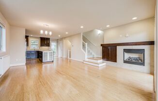 Gorgeous 3 Bedroom Magnolia Townhome!