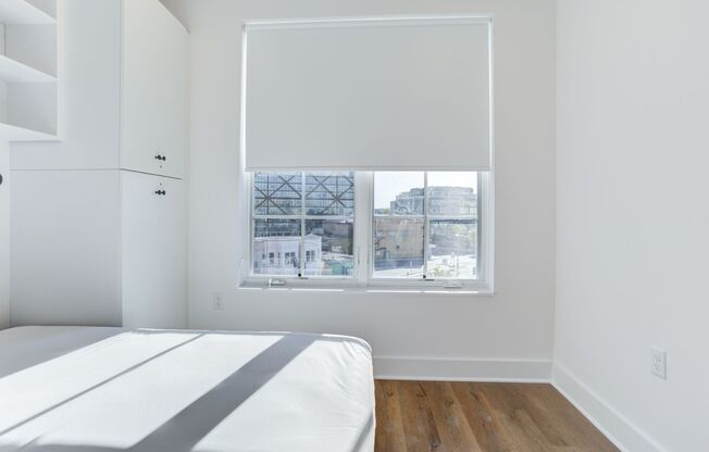 1 bed, 1 bath, 110 sqft, $1,490