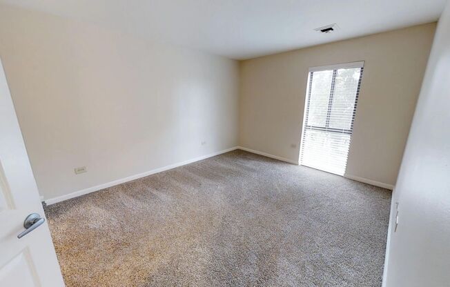 2 beds, 2 baths, 1,040 sqft, $1,945, Unit 602