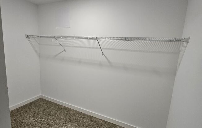 2 beds, 2 baths, 1,353 sqft, $1,300, Unit Apt 223 H