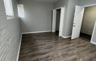 1 bed, 1 bath, 525 sqft, $1,050, Unit Unit 6