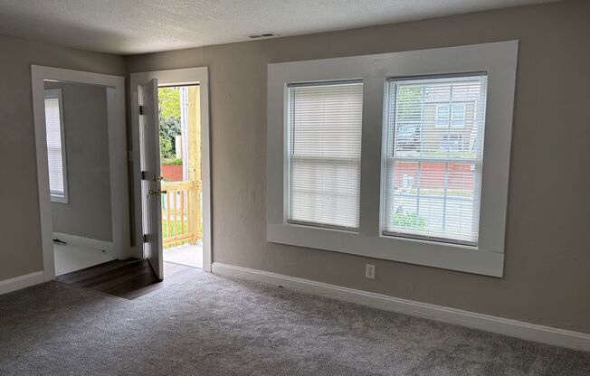 2 BED, 1 BATH HOME LOCATED IN HIGH POINT