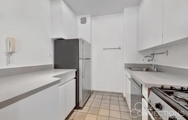 1 bed, 1 bath, $3,600, Unit 23-D