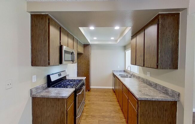 1 bed, 1 bath, 722 sqft, $1,950, Unit #116