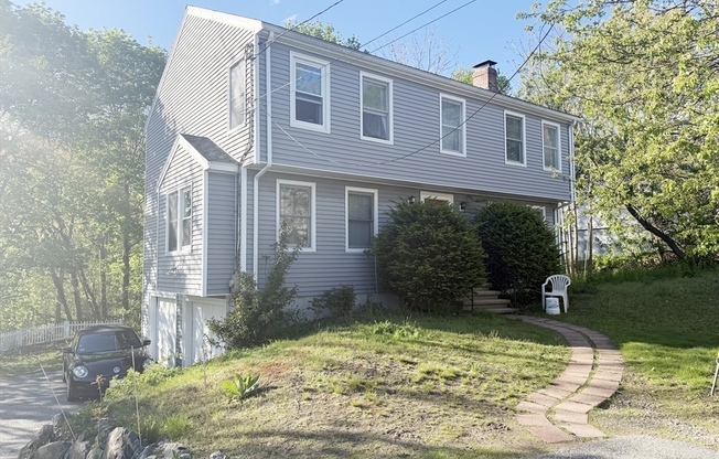 14 KINGS CT